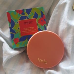 Tarte Amazonian clay blush
